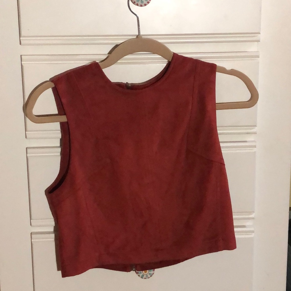Gorgeous sleeveless top